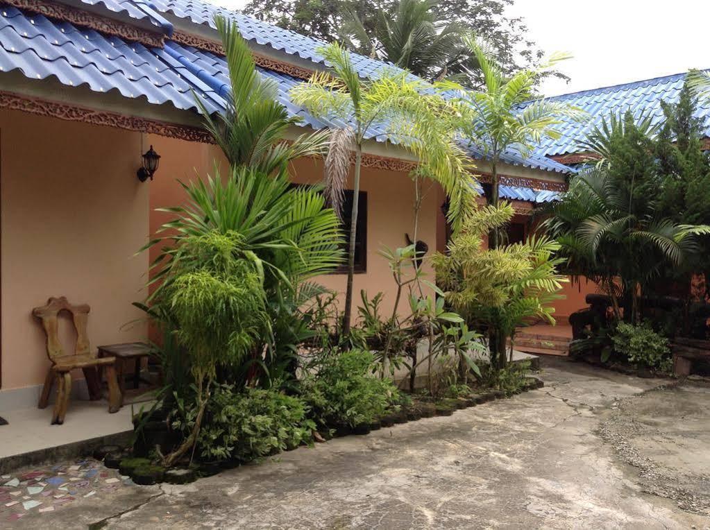 Discovery House Hotel Sha Plus Nai Yang Beach Buitenkant foto