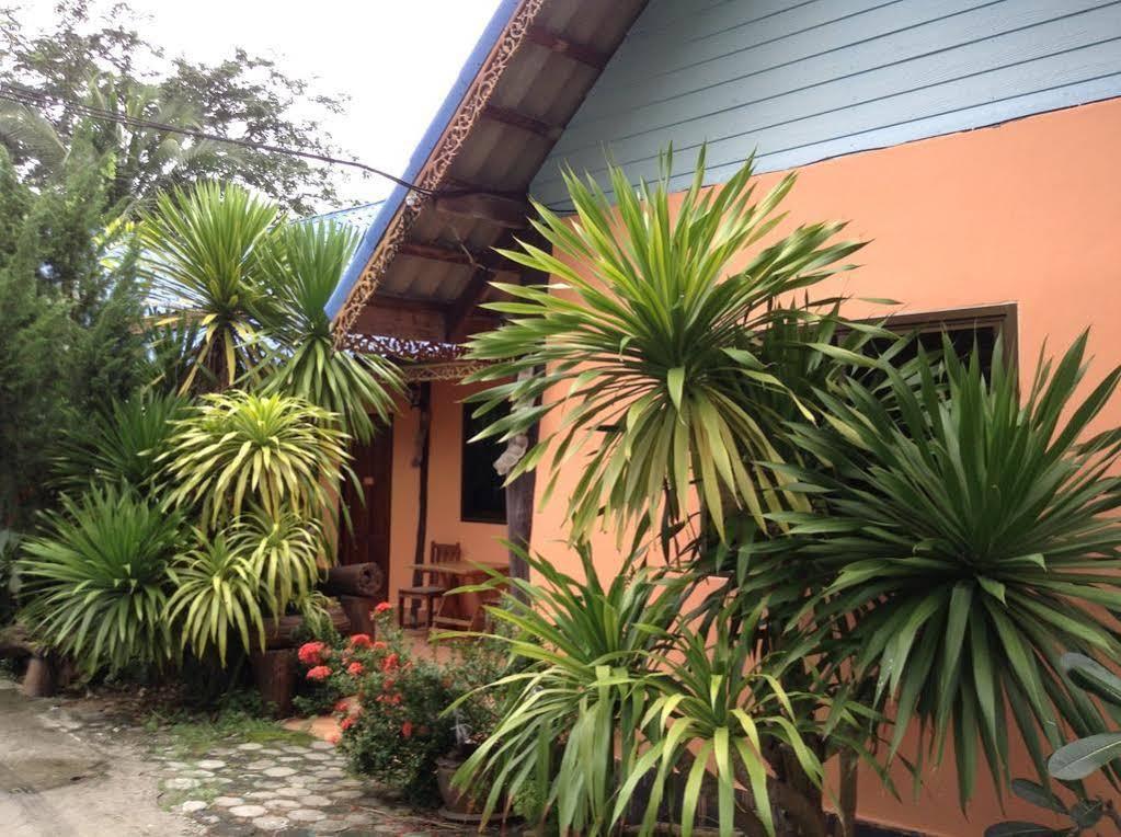 Discovery House Hotel Sha Plus Nai Yang Beach Buitenkant foto